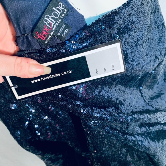 Fitted Midi Solid Sequins in Navy Velvet Cuffs 28 - Picture 11 of 17